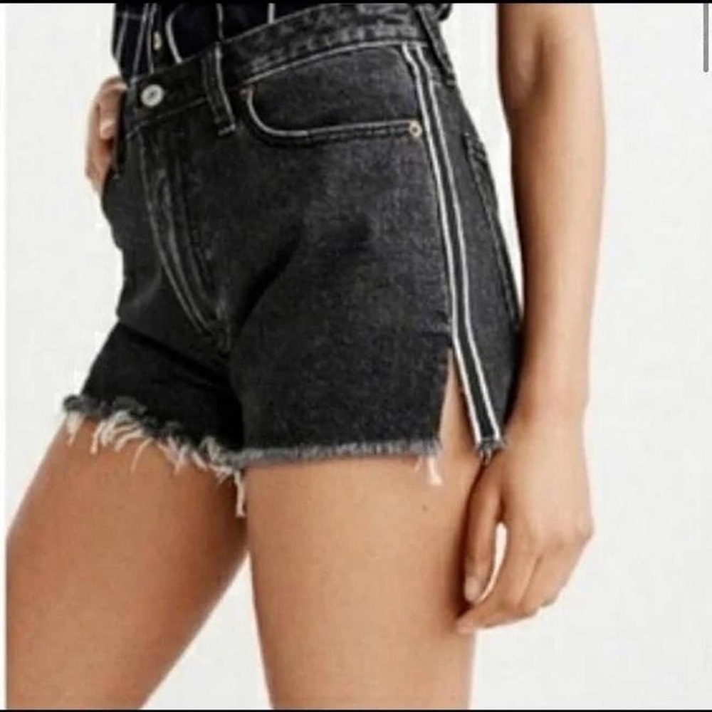 Abercrombie & Fitch Annie High Rise Shorts Size 6